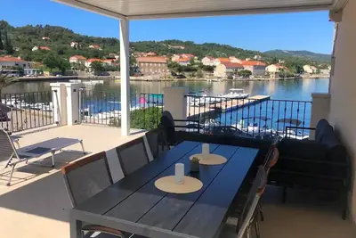 Image de Maison de vacances Željko, (15531), Lumbarda, Croatia