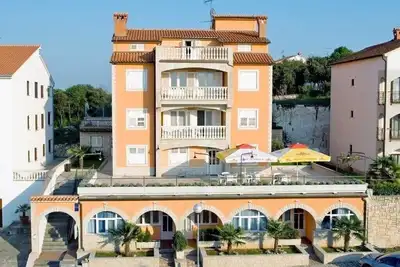 Image de Appartements et chambres Valentin, (15142), Vrsar, Croatia