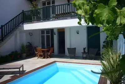 Trés belle maison Basque des années 30 avec piscine chauffée au centre  biarritz
