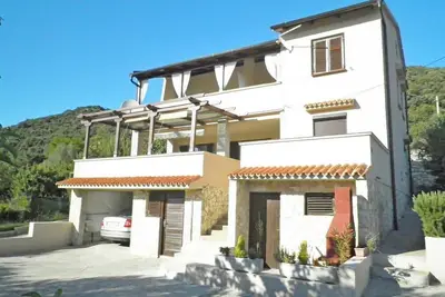 Image de Appartements Vesna, (14686), Supetarska Draga, Croatia