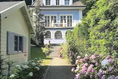 Image de Villa de luxe à Fribourg City, 2 cheminées, 4 terrasses, vue Kaiserstuhl