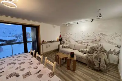 Image de Joli 3 PIÈCES PRÈS Des Pistes Avec Belle Vue Sur Le Lac Exposition Sud - Combe Folle 2a