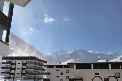 Image de Petite COPROPRIÉTÉ PRÈS Des Pistes Exposition Sud Situee Au Roches Rouges B20