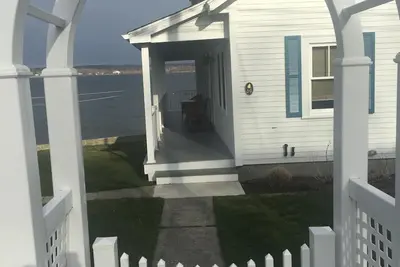 Image de Maison 4 chambres à coucher à Portsmouth sur la rivière Sakonnet