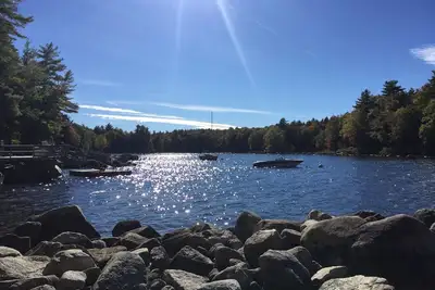Image de Saison complète Belle Lakefront Retreat Avec Attractions Toute l'année