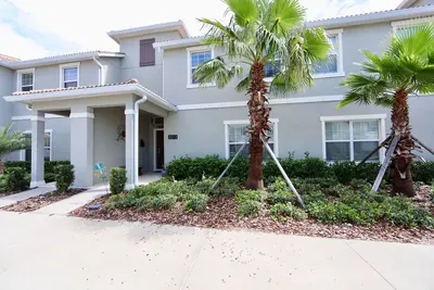 Image de Belle et élégante maison de ville à Storey Lake Resort