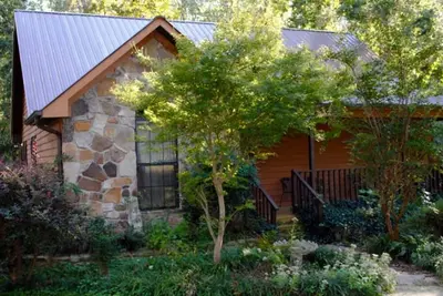 Image de Magnifique chalet près du lac et de tout ce dont vous pourriez avoir besoin.