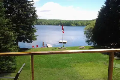 Image de Superbe Buck Lake Cottage-10 Invités - Hivernisé - Détente, Vtt, Traîneau, Canoë, Ski. . .