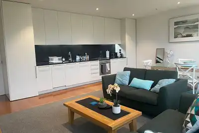 Image de Tree Top Apartment avec vue sur Victoria Park