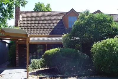 Image de Api 1 - 8 Berry St Moama