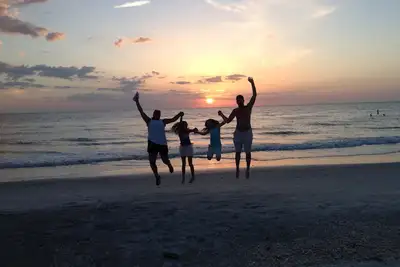 Image de Magnifique condo en bord de mer sur Sand Key, Clearwater Beach Fl