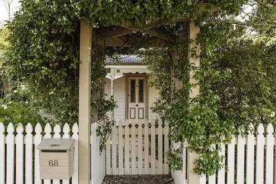 Image de Circa 1890 Berry - Cottage de vacances en centre-ville Animaux acceptés