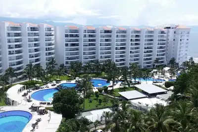 Image de Villa Magna - Condo de luxe 5 étoiles en front de mer - Tarifs réduits!