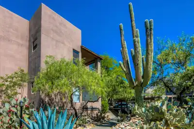 Image de Ventana Canyon Resort-Style Condominium