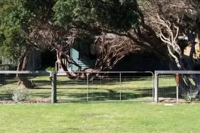 Image de Ntaletiani Beach House