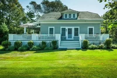 Image de Maison Specatulaire à Ogunquit avec chemin d'accès à Marginal Way!