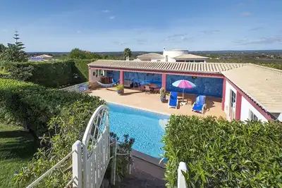 Image de Villa privée de 2 chambres avec grande piscine privée et le plus bel espace piscine