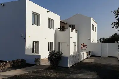 Image de Fantastique villa de 4 chambres avec bain à remous, piscine privée et une vue imprenable