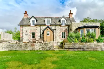 Image de Scottish Highland Cottages \"The Old Police House\" Daviot, Inverness