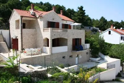 Image de Maison / villa - Postira - Supetar