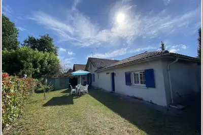 Image de Maison avec jardin composée de 3 chambres