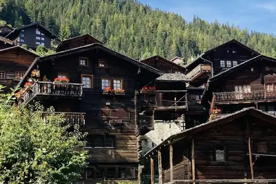 Image de Renovated, authentic Chalet L'Ourson in the heart of the old village of Grimentz