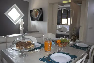Image de Appartement dans villa Mondello Palermo relax