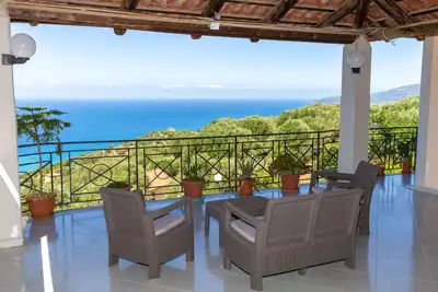 Image de Villa mitoyenne panoramique avec vue sur la mer, Ascea, Cilento, Salerne