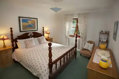 Image de Charming Bungalow with countryside views, close to the South West Coast Path.