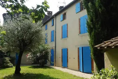 Image de Grande maison de 300 m2 au pied de la Montagne Noire.