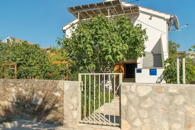 Image de Appartements Ante, (13877), Vinišće, Croatia