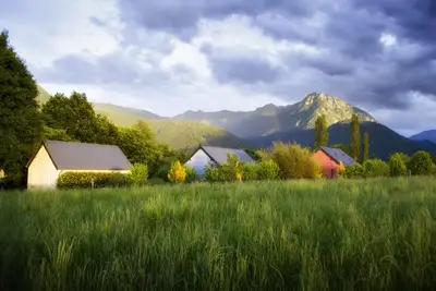 Image de Maisonnette sur grand Espace Naturel - Tipi et Kota dans le Parc