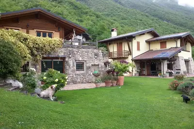 Image de Chalet and Country cottage for 8 people