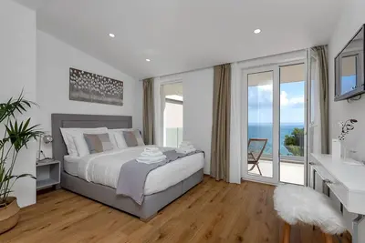 Image de Villa Zagradina - villa avec vue mer et piscine chauffée proche de la plage