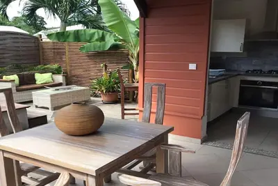 Image de Bungalow Colibri, 200m de la mer à pied, piscine