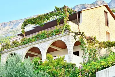 Image de Appartements Ivo, (2082), Pisak, Croatia