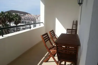Image de Flambant neuf, 2 chambres, 2 balcons, Wi Fi, Apple Tv, vue sur la mer, spacieuses