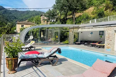 Image de Maison de caractère au coeur des Cévennes avec piscine couverte et chauffée