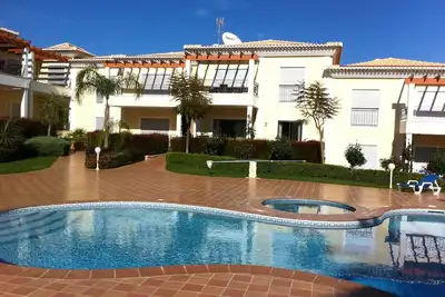 Image de Appartement de luxe 2 chambres avec piscine près de la plage