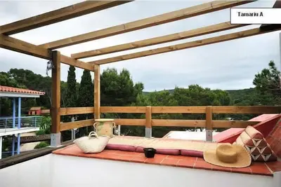 Image de Tamariu A, à deux pas de la plage avec un incroyable solarium