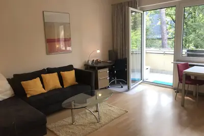 Appartement de 2 pièces à Berlin-Zehlendorf, près de Schlachtensee.