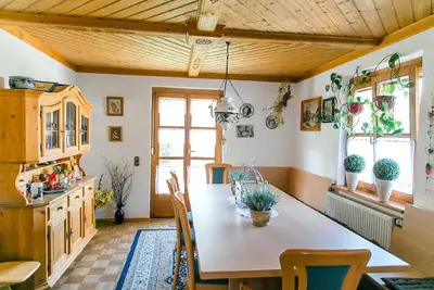 Image de Grande maison de vacances avec sauna et wifi gratuit
