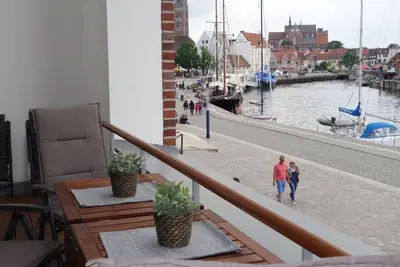 Image de \"Suite portuaire\" de 110 m² avec 2 salles de bain