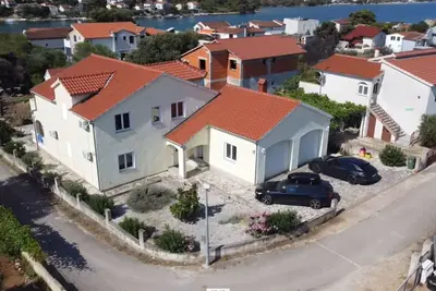 Image de du privé: villa exclusive à usage exclusif, à 100m de la plage