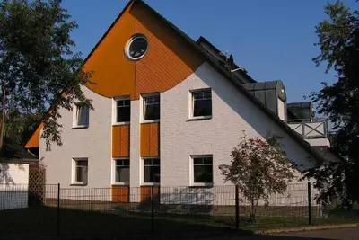 Image de Vacances sur la plage de sable de la mer Baltique - central mais calme