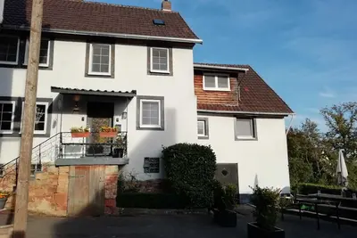 Image de Bel appartement avec belle vue sur le lac et grand jardin