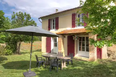 Image de Gite sur propriété de 35ha dans le luberon à 25km d'Aix en Provence