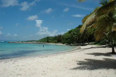 Image de Anse Des Rochers /Villa Caraibes 921 / pieds dans l'eau / 5 personnes / Wifi