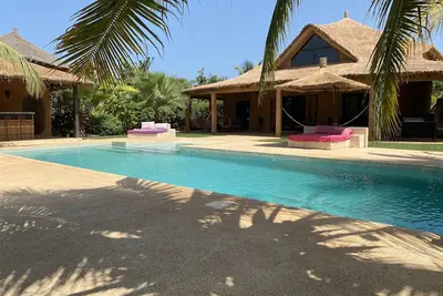 Image de Villa avec grande piscine privée tout confort Nianing Casa Marenda