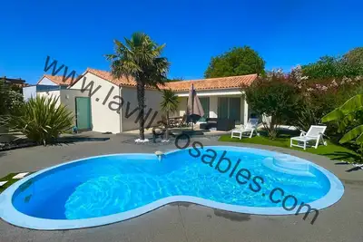 Image de Les Sables D'Olonne - Villa 80m² piscine Privée chauffée - 3 ch, 2sdb - 6 pers